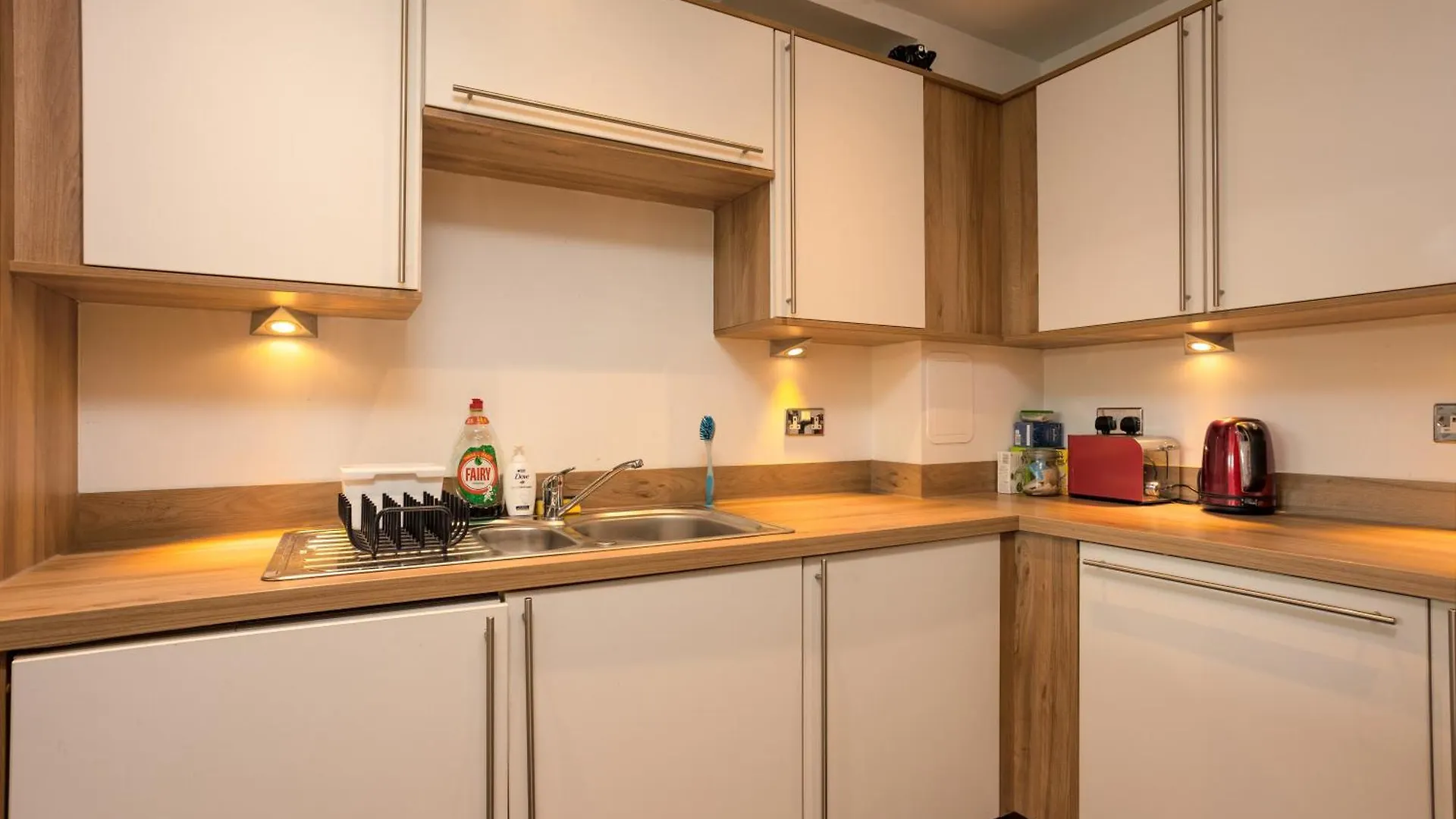 Comfy 2 Bedroom Apartment Near Edinburgh City Centre Verenigd Koninkrijk