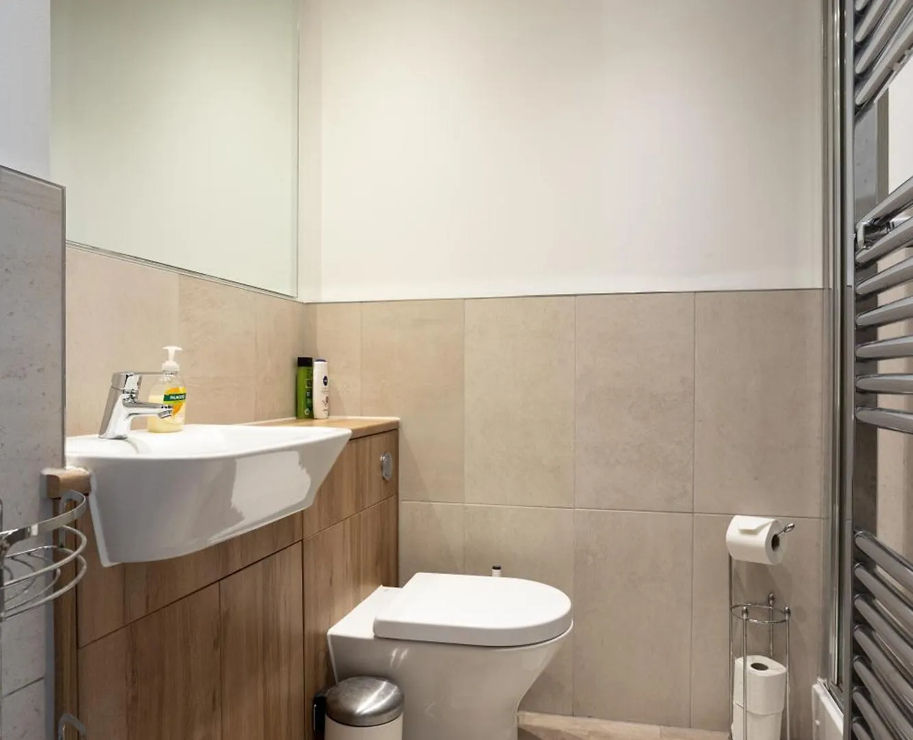 Comfy 2 Bedroom Apartment Near Edinburgh City Centre